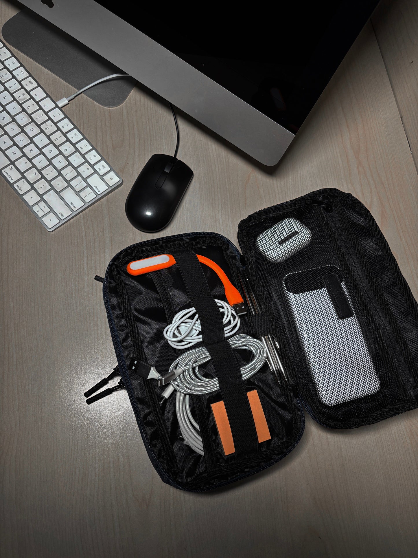 Jack Abrahams The Velocity Nylon Tech Accessory Organizer Pouch 3L